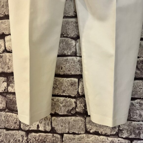 Chico's White Crop Pants W/ Side Zip Size L/12 - Picture 8 of 9
